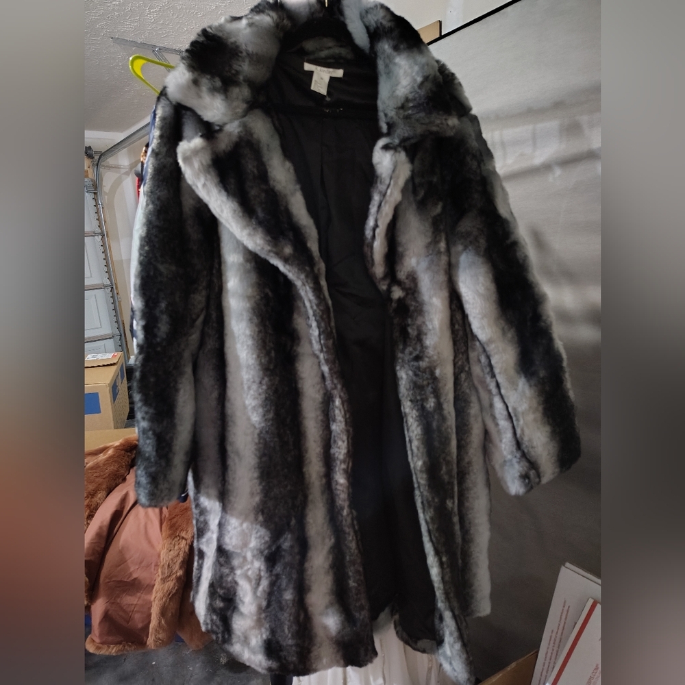 Luxurious Black and Gray Faux Fur Coat